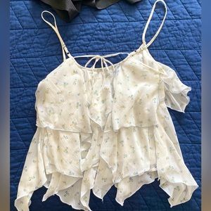 A&F floral spring top 🌼